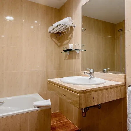 Ikonik Plaza Mercado 3* Salamanca