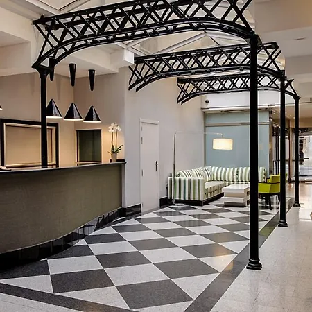 Ikonik Plaza Mercado 호텔 3*