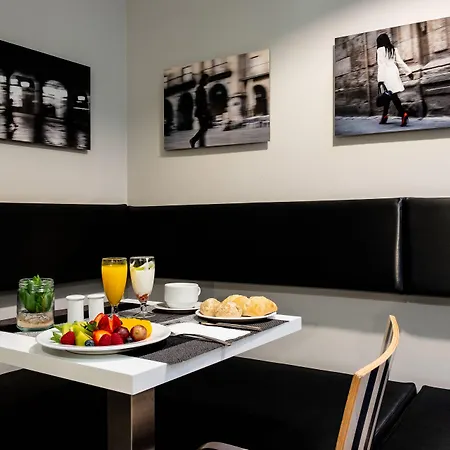 Hotel Ikonik Plaza Mercado Salamanca