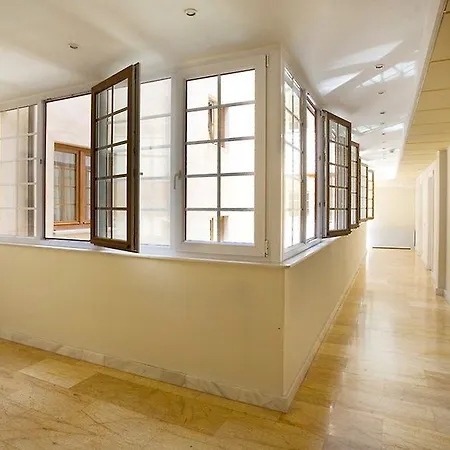 Ikonik Plaza Mercado Salamanca