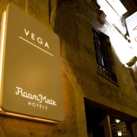 Ikonik Plaza Mercado