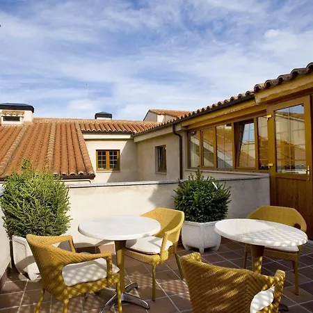 Hotel Ikonik Plaza Mercado Salamanca