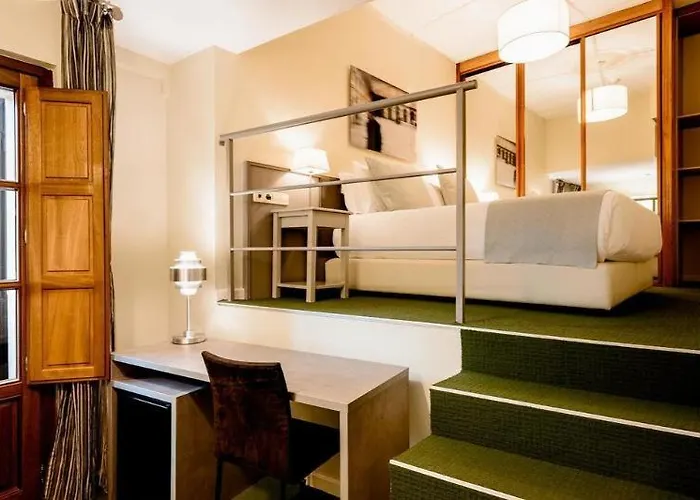 호텔 Ikonik Plaza Mercado 살라망카