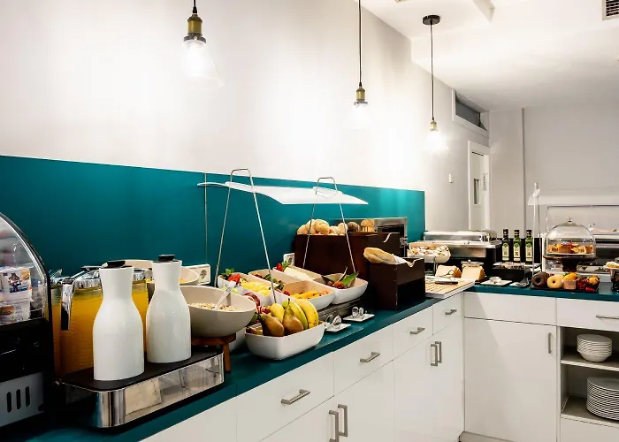 Ikonik Plaza Mercado