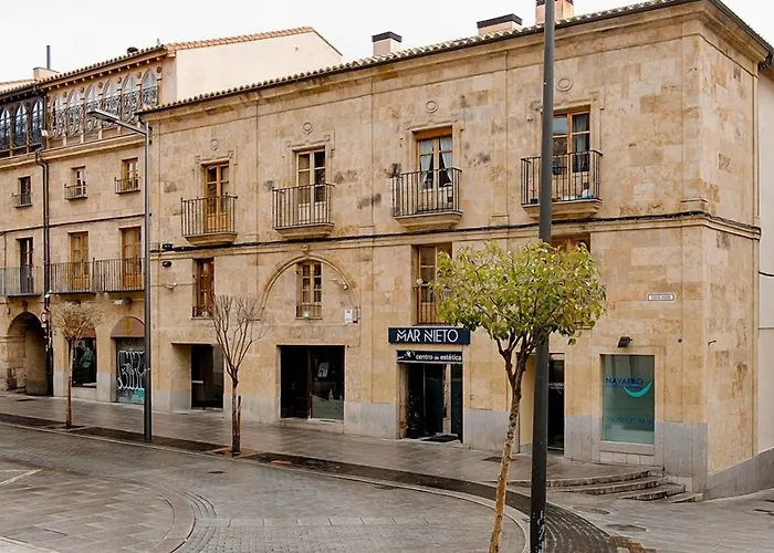 호텔 Ikonik Plaza Mercado 3*