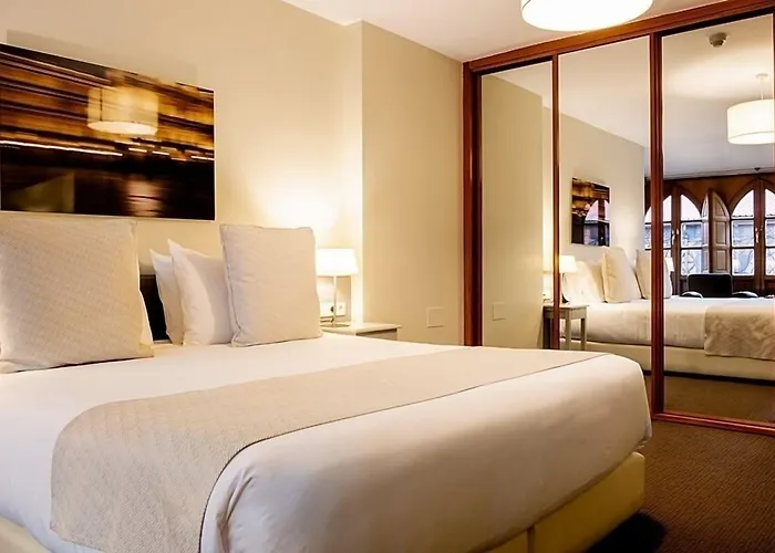 Ikonik Plaza Mercado Hotel 3*