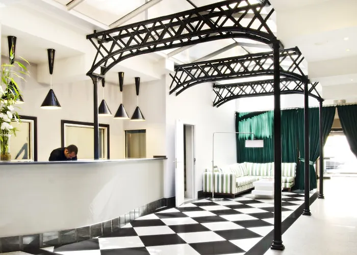 Ikonik Plaza Mercado 3* 萨拉曼卡