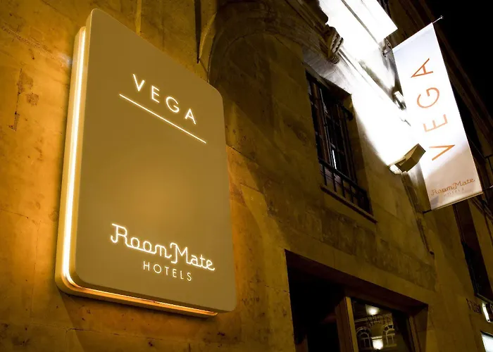 Ikonik Plaza Mercado