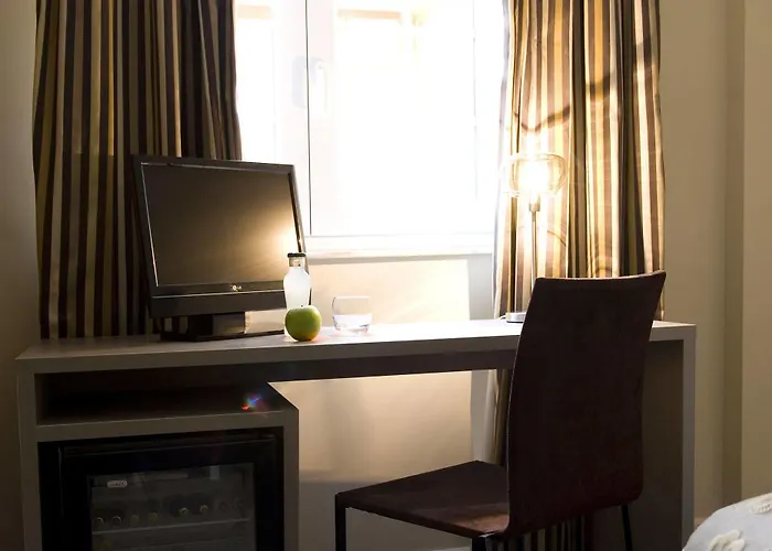 Hotel Ikonik Plaza Mercado