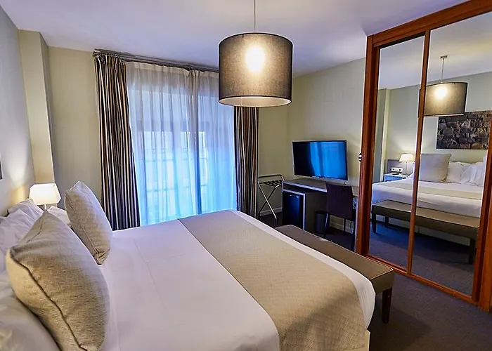 호텔 Ikonik Plaza Mercado 3*