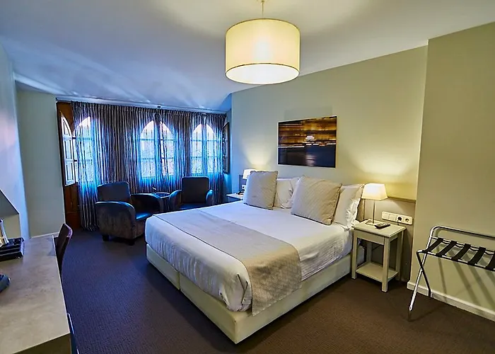 Ikonik Plaza Mercado 3* 살라망카