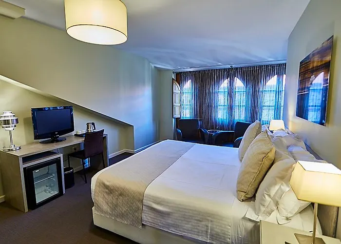 Ikonik Plaza Mercado Salamanque